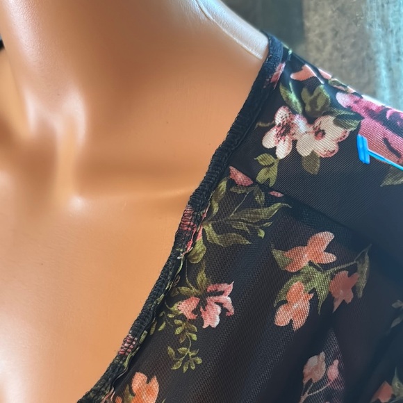 Blue Floral Wrap Blouse with Long Sleeves - Picture 6 of 9